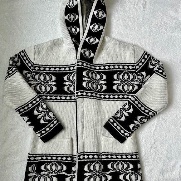 One in a million Other - One In A Million Men’s Zip Ftont Sweater